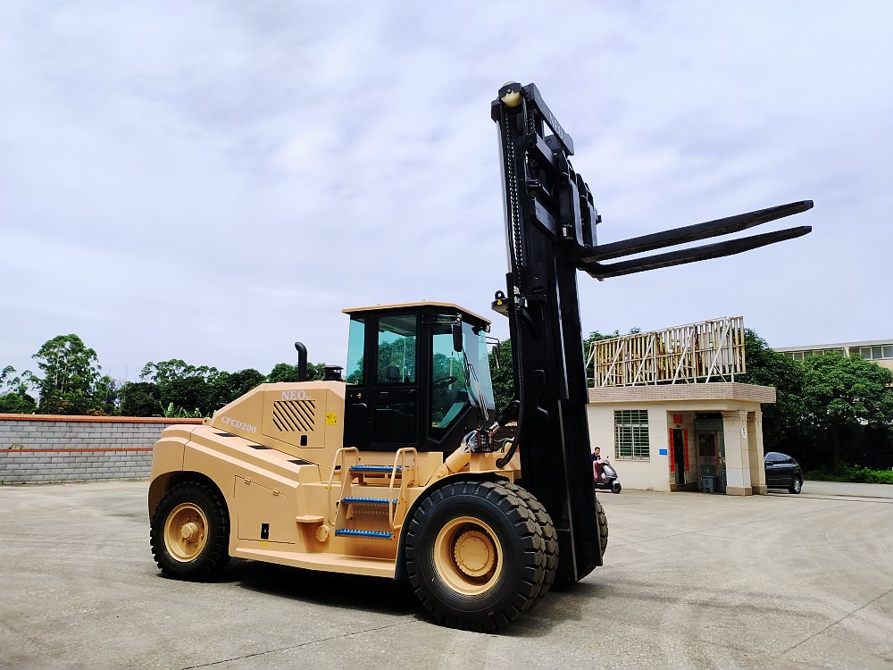 Heavy-duty diesel counterbalance forklift with the mast raised high, showing how lift height affects rated capacity